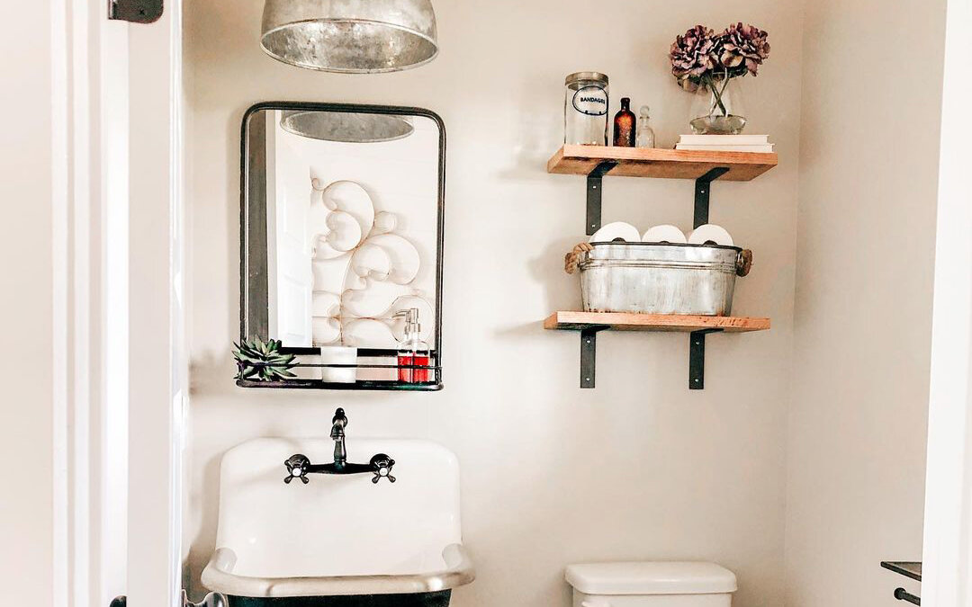 Rustic Bathroom Lighting: Our Top Picks